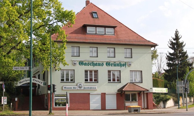 Rosengarten House | Gasthaus & Hotel Grünhof