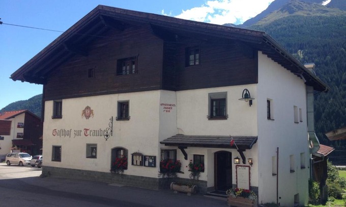 Pettneu am Arlberg Hotel | Gasthof zur Traube