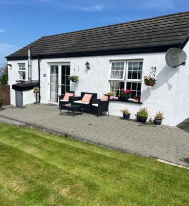 Lisnagunogue House | Gateway to The Glens