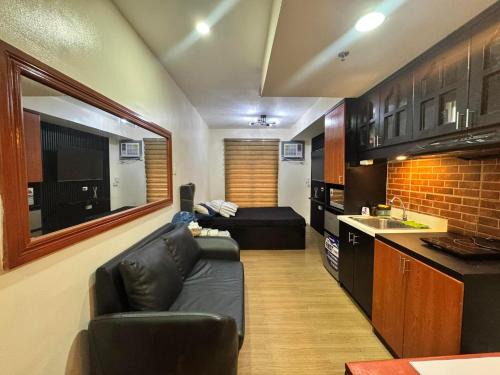 Tagaytay Apartment | Gav's Cabin - Pine Suites Tagaytay Near Skyranch Tagaytay
