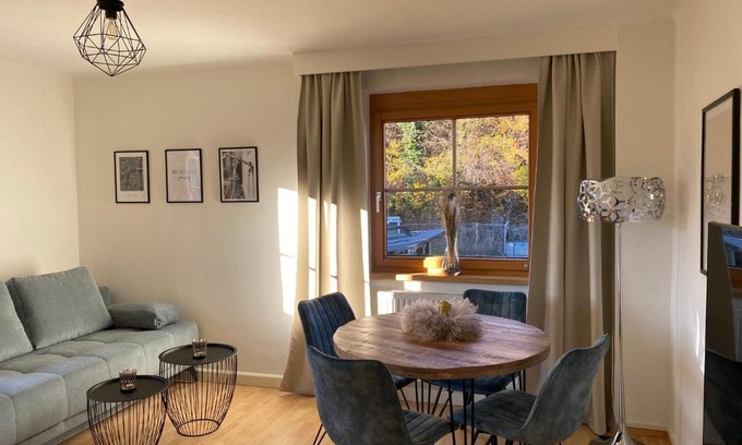 Hoetting Apartment | Gemütliche Wohnung mit Gartenblick
