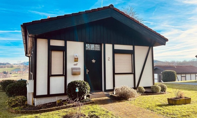 Dipperz House | Gemütlicher Bungalow am Fuße der Wasserkuppe für bis zu 4 Personen