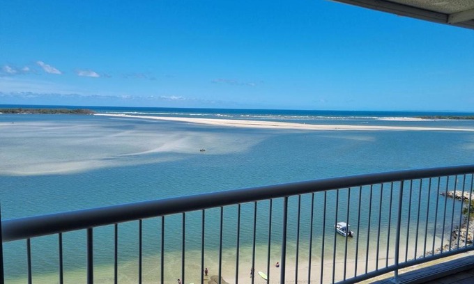 Golden Beach House | Gemini Unit 64 Golden Beach QLD