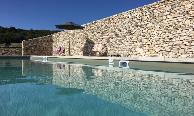 Reillanne Other | Genuine old provençal farm with large pool pool and great Luberon view