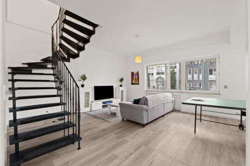 Rath-Heumar Apartment | Geräumiges Familienhaus Köln