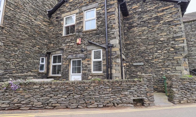 Bowness-on-Windermere House | Gildabrook Cottage