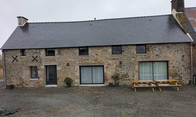 Pleine-Fougeres House | GITE 10 PERS WITH SPA 15MIN FROM MT ST MICHEL 30MIN ST MALO