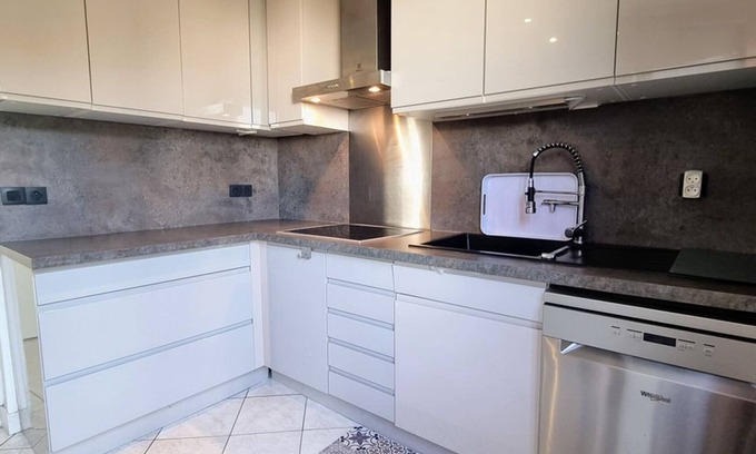 Bezons Cottage | Gite Argenteuil, 3 bedrooms, 6 persons