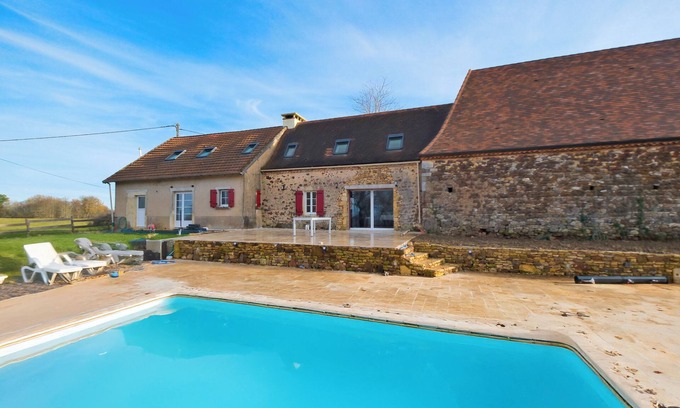 Le Buisson-de-Cadouin House | Gîte De L’Egal – in Cadouin, for 10 people, air-conditioned, with private pool and Périgord charm