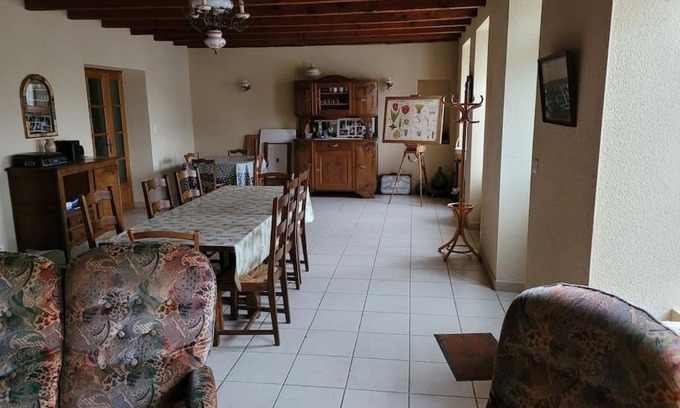 Saint-Amand-sur-Sevre House | Gite de la Sèvre