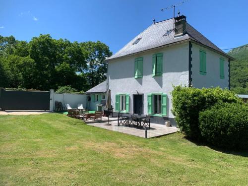 Engomer House | Gite de montagne en Ariège