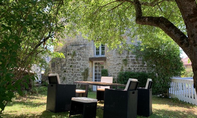 Pranzac House | Gite du moulin