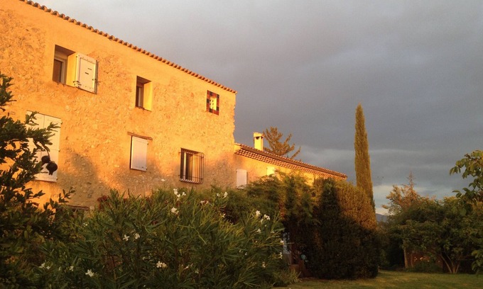 Sisteron Cottage | gite in a carefully restored 17th century farm building