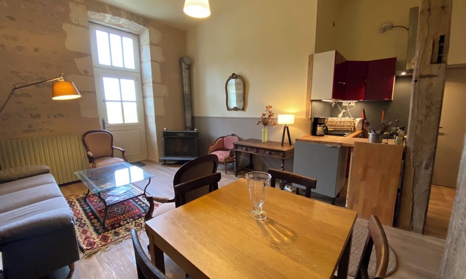Accolay House | Gite in a historic monument. Ideal for recharging your batteries in Burgundy.