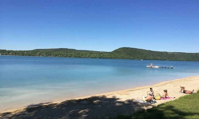 Marigny Ski Chalet | Gite jura, lac de Chalain, cascades du hérisson, friendly and comfortable