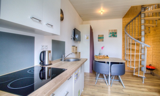 Mallievre House | Gite Le Mistral 2/4 persons 6kms from the puy du fou park