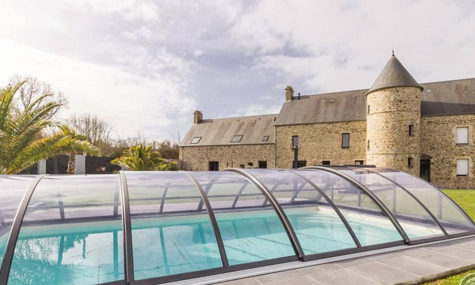 Angoville-sur-Ay Cottage | Gite Lessay, 4 bedrooms, 8 persons