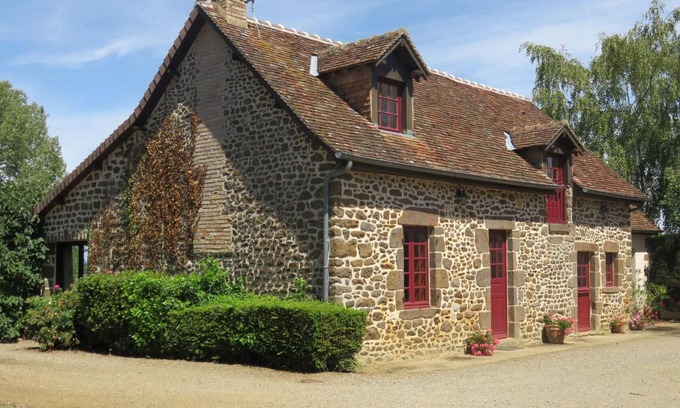Moitron-sur-Sarthe Cottage | Gite Moitron-sur-Sarthe, 3 bedrooms, 7 persons