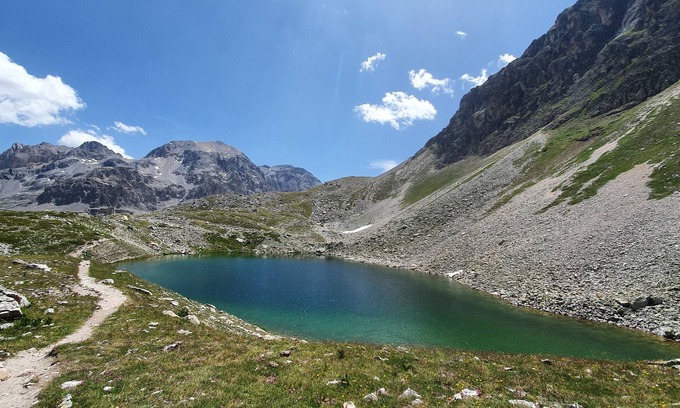 Saint-Martin-d'Arc Apartment | Gite near Valloire Galibier, Vanoise, domaine 3 vallees by Orelle.