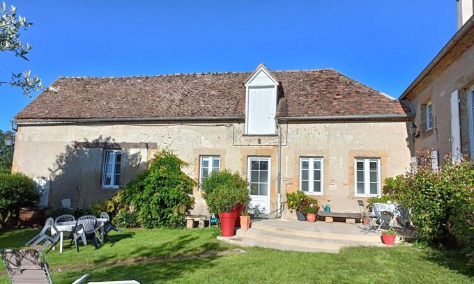Neuvy Cottage | Gite Neuvy, 1 bedroom, 3 persons