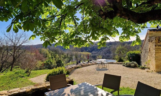 Saint-Crepin-et-Carlucet Cottage | Gite Saint-Crépin-et-Carlucet, 1 bedroom, 2 persons