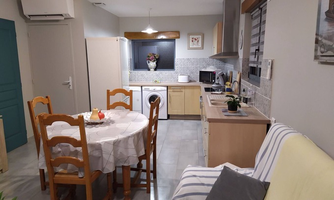 Saint-Benoit-sur-Loire Cottage | Gite Saint-Benoît-sur-Loire, 2 bedrooms, 6 persons