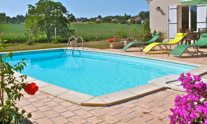 Saint-Severin Cottage | Gite Saint-Séverin, 3 bedrooms, 6 persons