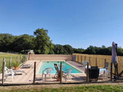 Chalais House | Gite Vergnelibert