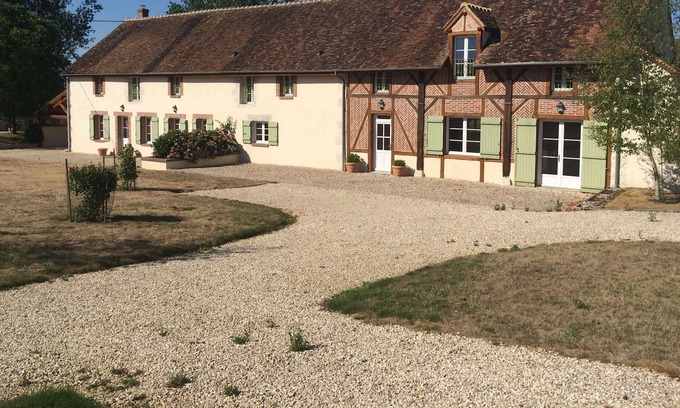 Thou Cottage | GITES: SOLOGNE / PUISAYE / HOUSE GUARD / SHEEP - close to SANCERRE