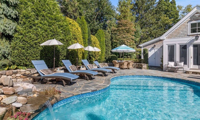 Newbury Cottage | Glamorous Cabana: Poolside by day; Excellent Dining by night - perfect romantic getaway!