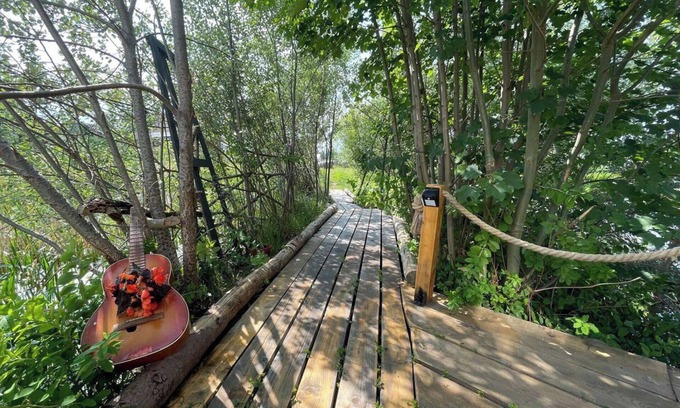 Horni Podluzi Cabin | Glamping Jedlova Sleeps 6 With Deck