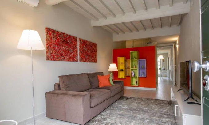 Vicopelago House | Glicine by Interhome