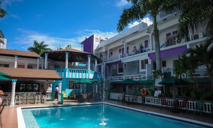 Montego Bay Apartment | Glorianna Hotel