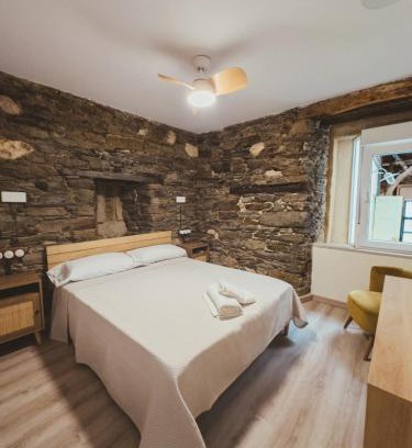 Sarria Apartment | Go Compostela - Studio 2 pax