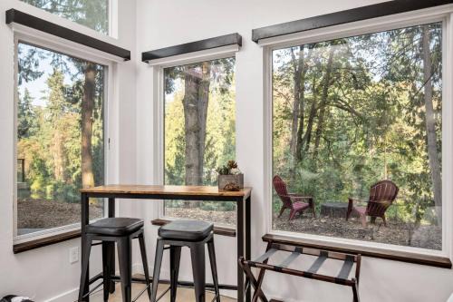 Stafford - Tualatin Valley House | Goat Shed