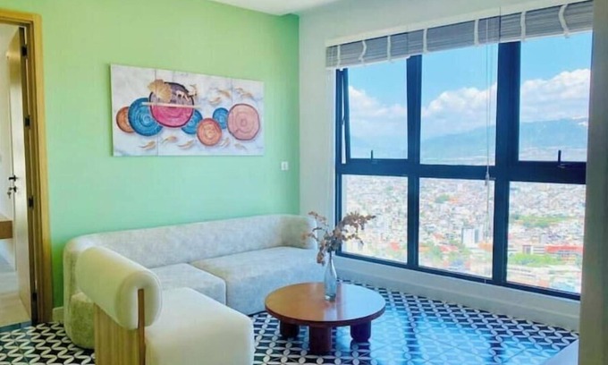 Tran Phu Beach Apartment | GOLD COAST 8 Bedrooms View