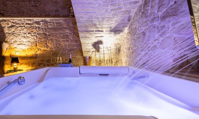 Santeramo in Colle Bed & Breakfast | Gold Suite B&B