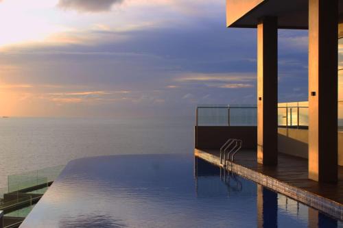 Tanjung Pandan Hotel | Golden Tulip Essential Belitung
