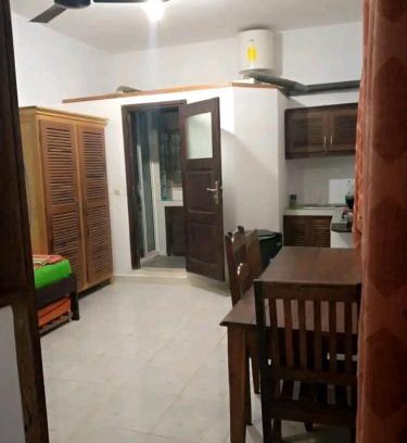 Mahahanga Tanana Apartment | Golden Wave studio