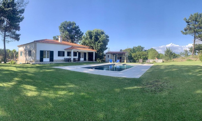 Casalinho Cottage | Golf and Beach Country Cottage with pool and garden