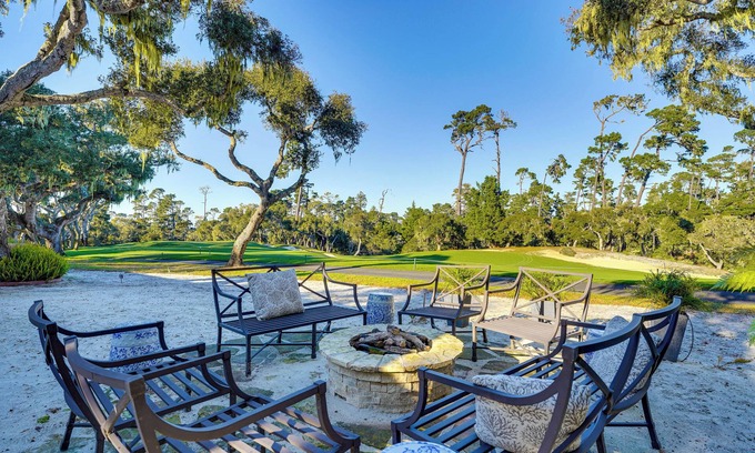 Del Monte Forest House | Golfer's Oasis: Luxe Pebble Beach Home on 5th Hole