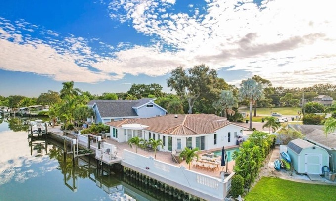 Harbor Hills House | Goodtimes Waterfront Luxury Oasis Heated Pool, 5 Minutes to Indian Rocks Beac