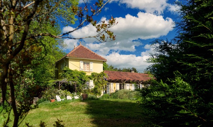 Celles Villa | Gorgeous 4 Bedroom Villa With Private Pool And Stunning Views