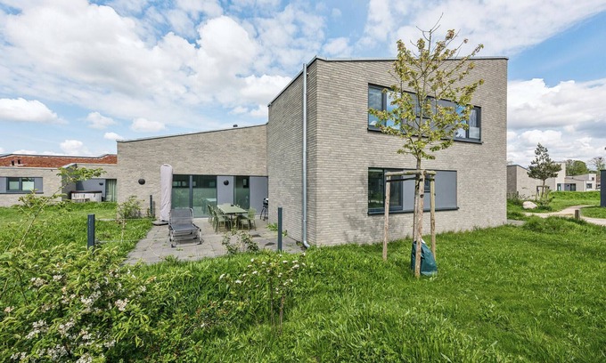 Lembruch House | Gorgeous home in Lembruch/Dümmer See
