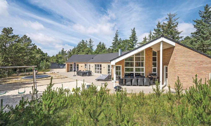 Blavand House | Gorgeous home in Blåvand with sauna