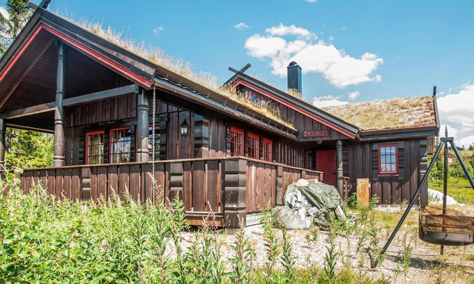 Trysil House | Gorgeous home in østby with WiFi