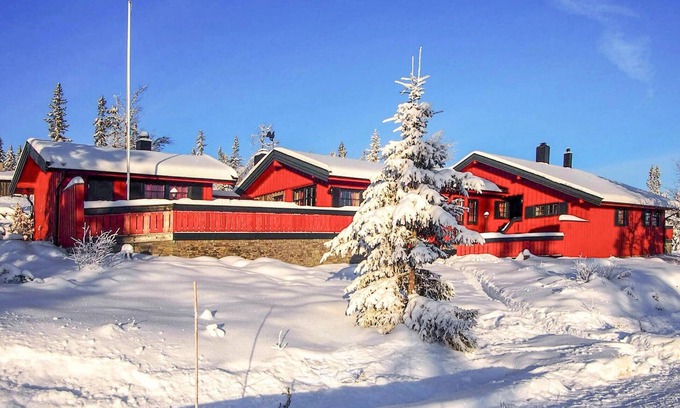 Trysil House | Gorgeous home in østby with WiFi
