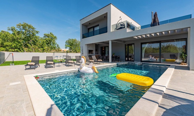 Murvica House | Gorgeous home in Zadar