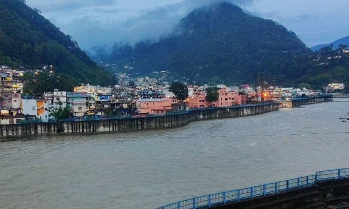 Uttarkashi Hotel | Goroomgo Ganga Sagar Uttarkashi