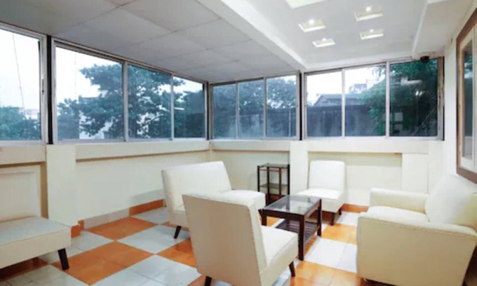 Tollygunge Hotel | Goroomgo Royal Inn Tallygunge Kolkata